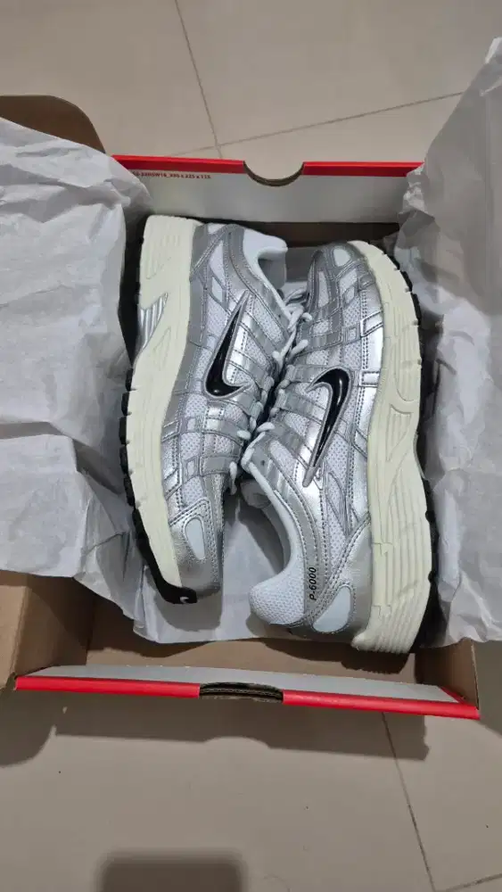 Nike P6000 White metallic silver black & light orewood brown