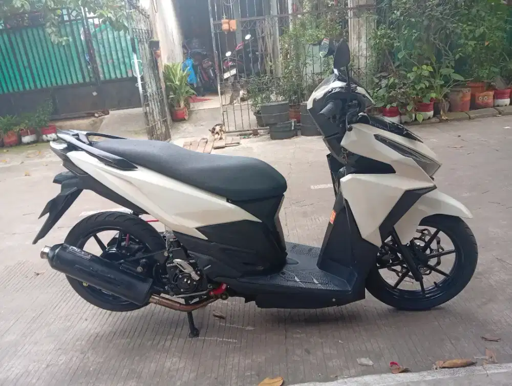 Vario 150 led old 2016