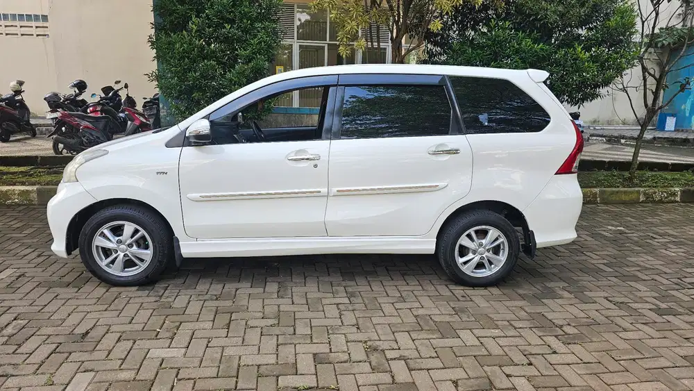 Toyota Avanza 2013 Bensin