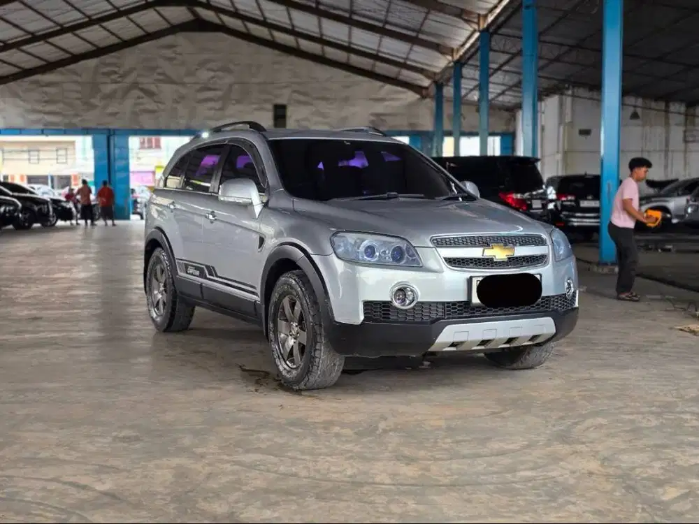 (TDP 22 JUTA) Chevrolet Captiva 2.4 LT Bensin AT Matic 2009