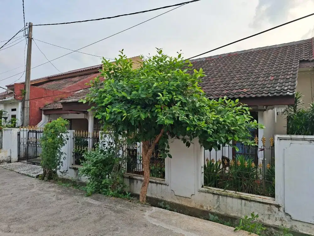 Dijual Rumah di Reni Jaya Tanah Luas 190 m2 SHM dekat Mall, dan RS