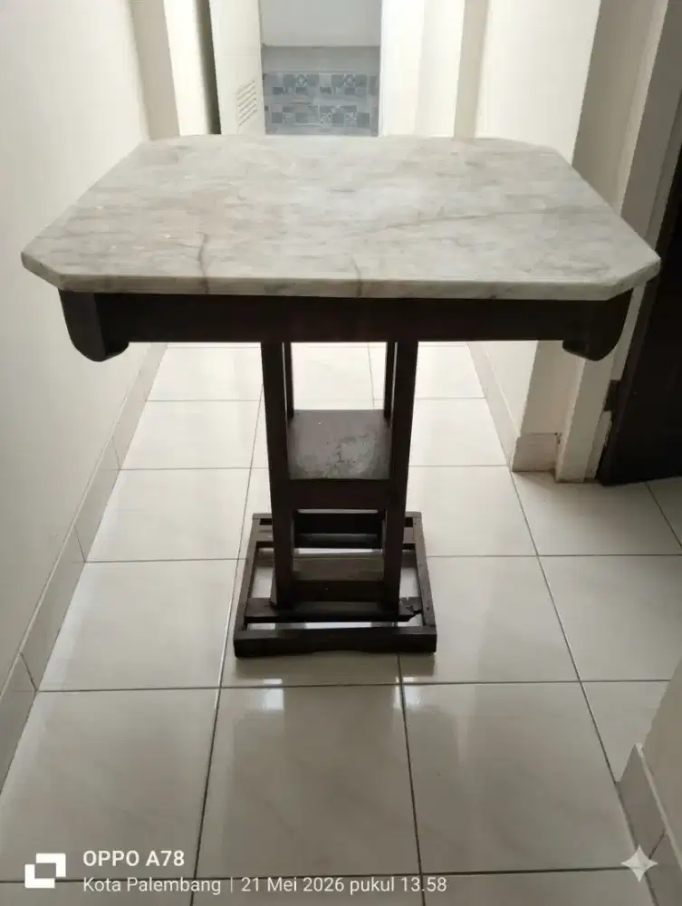 meja batu jadul