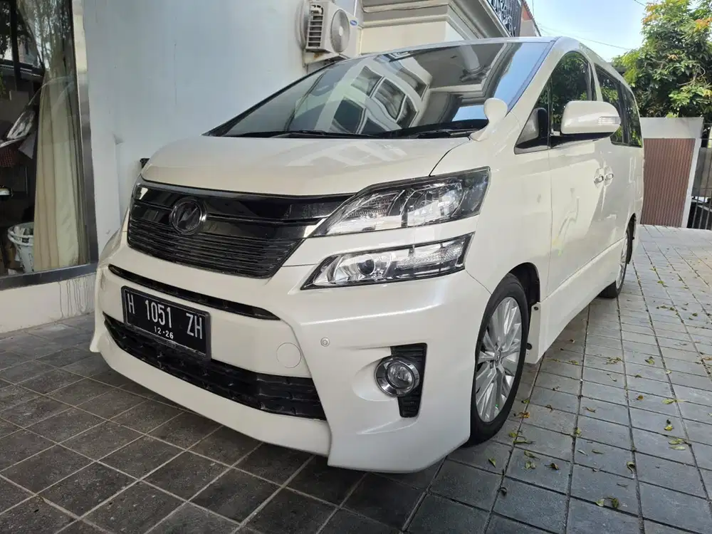 Toyota Vellfire 2012 Bensin