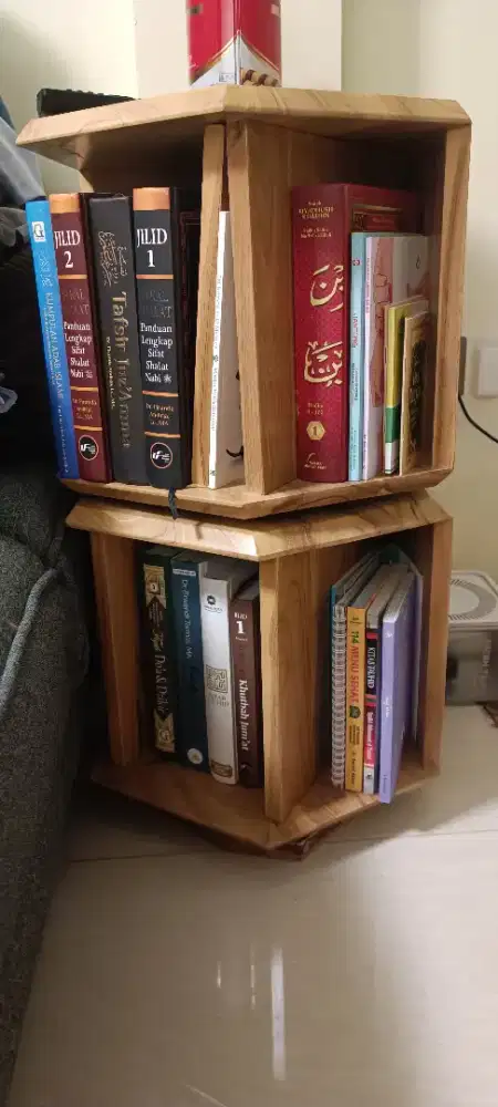 Rak Buku Jati Jepara