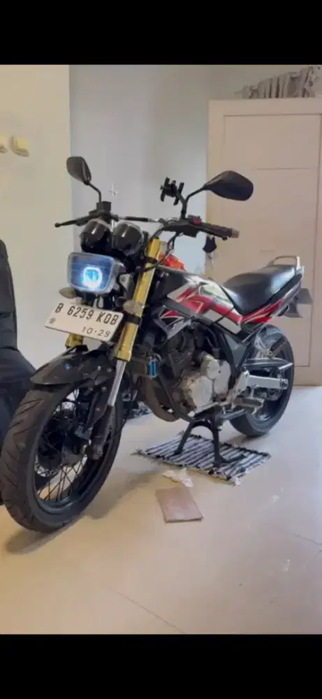 Yamaha Scorpio 2003 japan