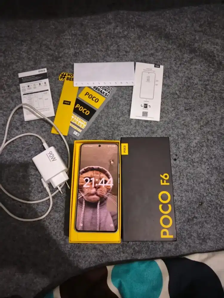 Poco f6 12/512 fullset segel bs tt