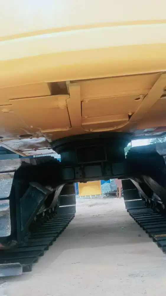 Excavator PC 130 komatsu siap pakai