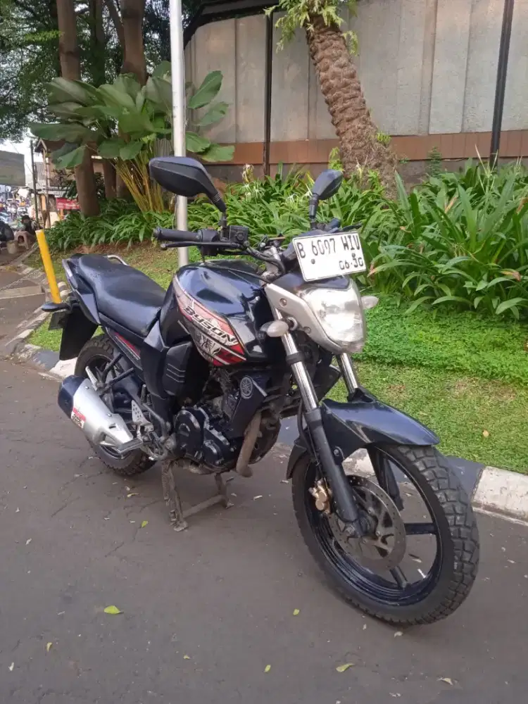 YAMAHA BYSON TAHUN 2013 B TANGSEL