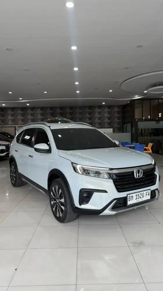 All new BRV E Prestige 1.5 Matic 2023 km 30 rb an