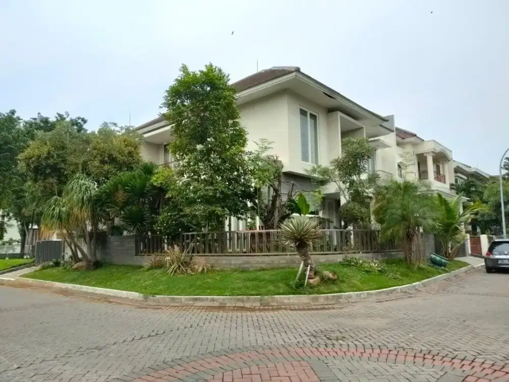 Pakuwon City Dua Lantai Minimalis, Dekat Kampus Unair, ITS, Widya Mandala