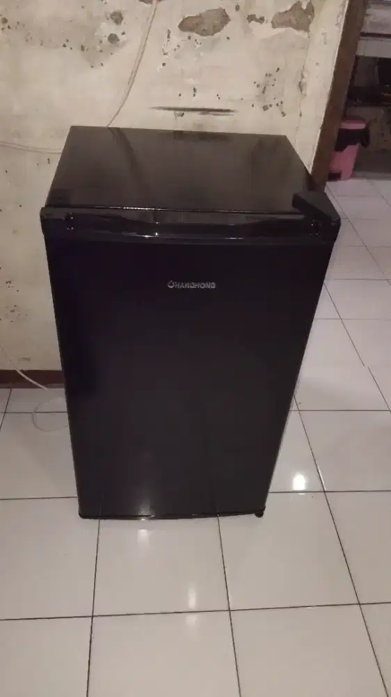 Kulkas Changhong CBC-100 100 liter
