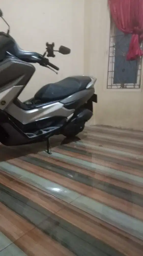 Di jual motor nmax 2019 kondisi mulus, terawat , surat surat lengkap