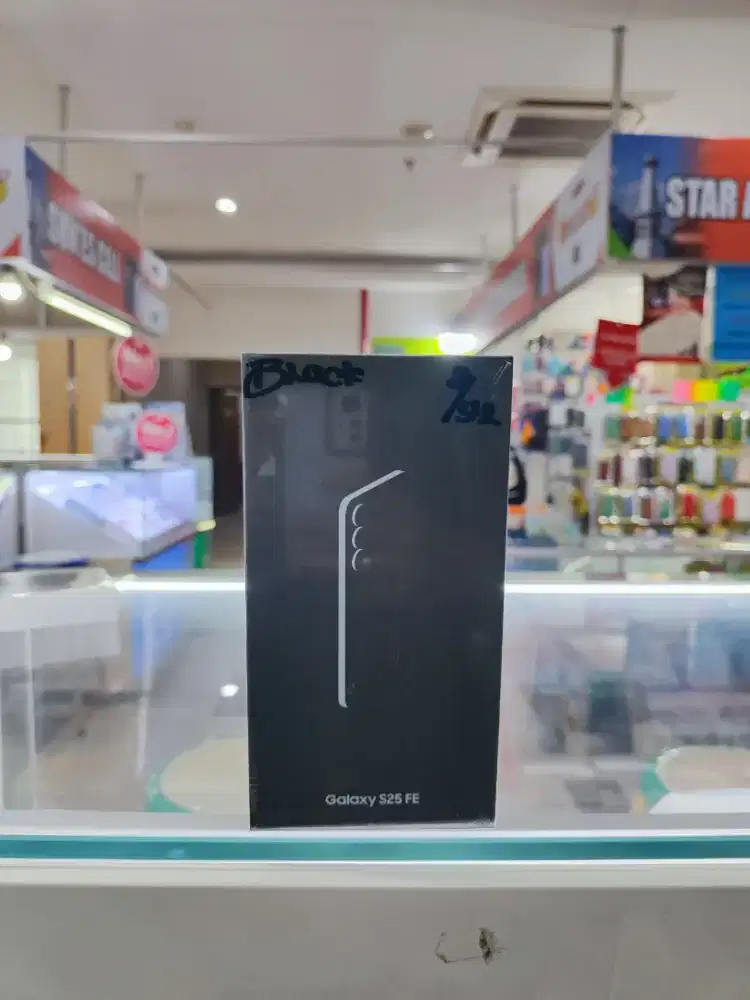 SAMSUNG S25fE 8/512 new