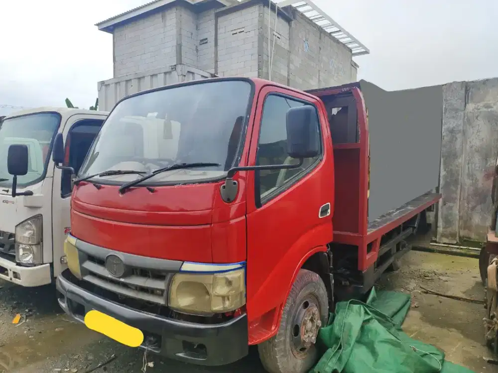 Toyota Dyna ET 6 Roda Los Bak Tahun 2012