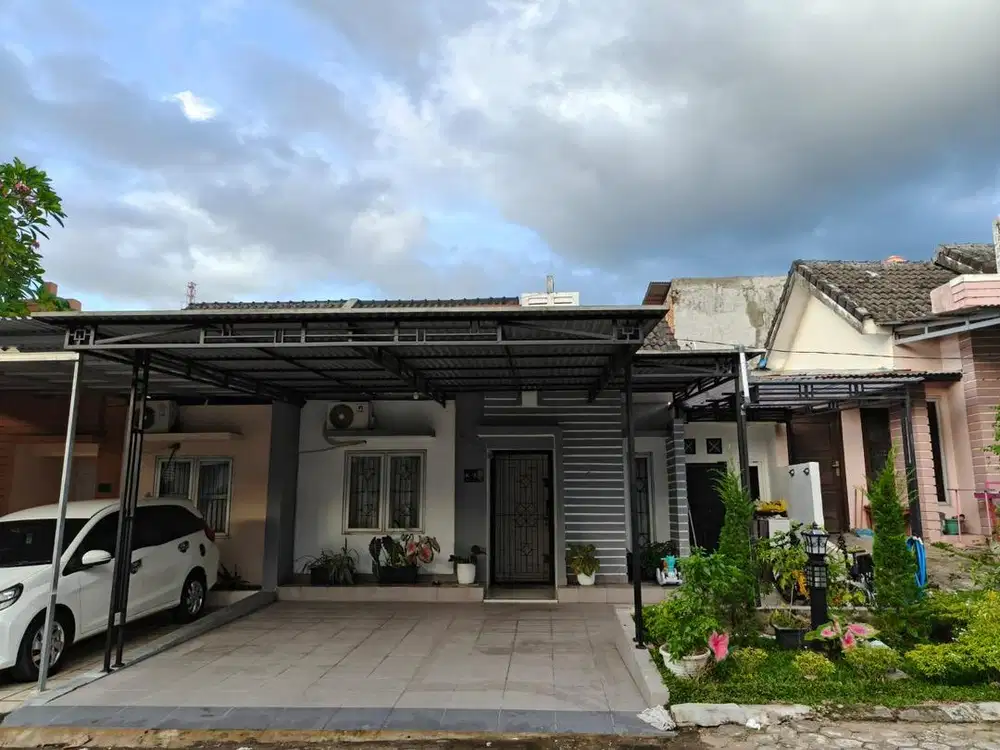 Kawasan Elite Puri Mayang