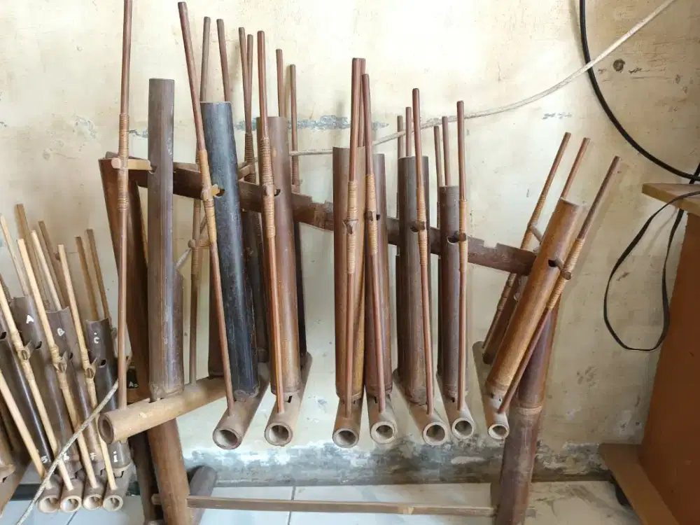 Angklung jawa barat asli suara merdu