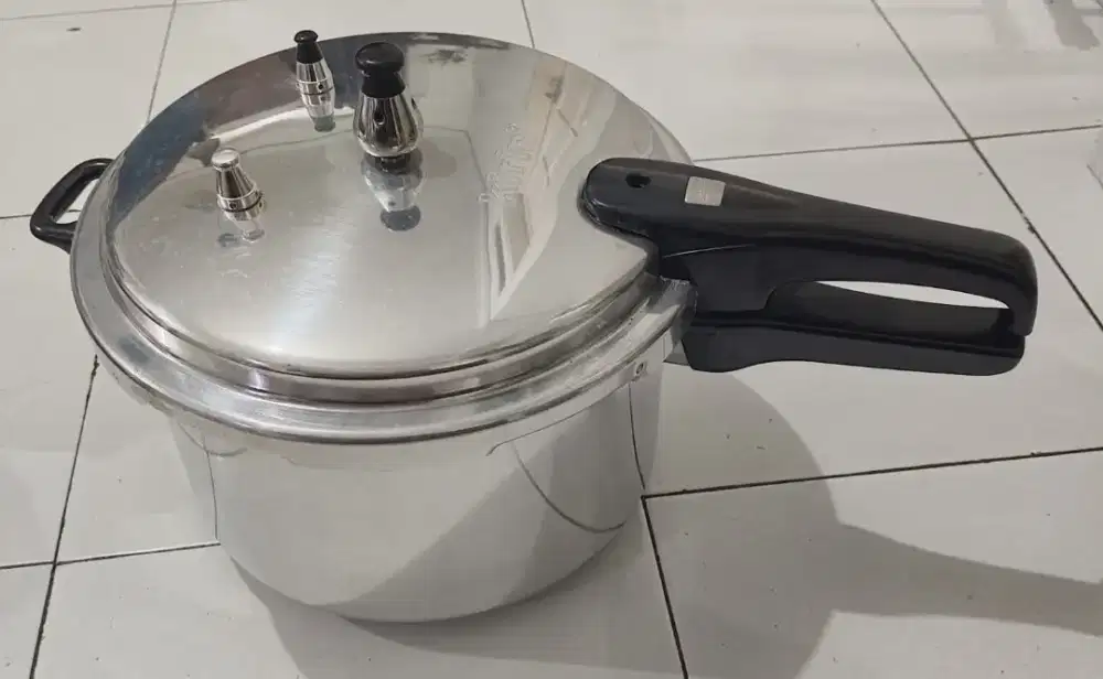 Pressure Cooker