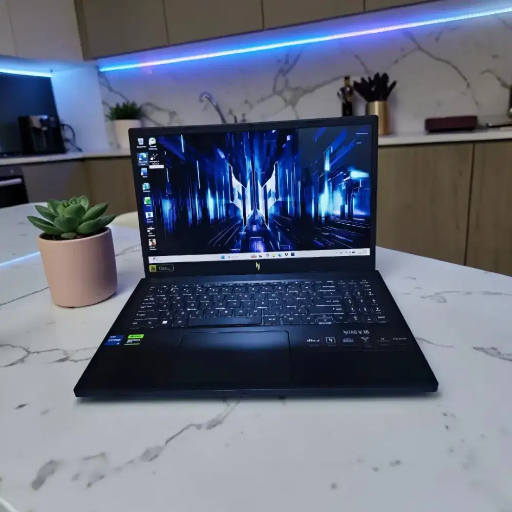 Laptop ACER NITRO NVIDIA RTX 2050 SSD 512Gb GEN 13 DUAL VGA FULLSET