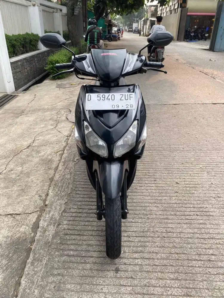 bismillah dijual aja vario 2013