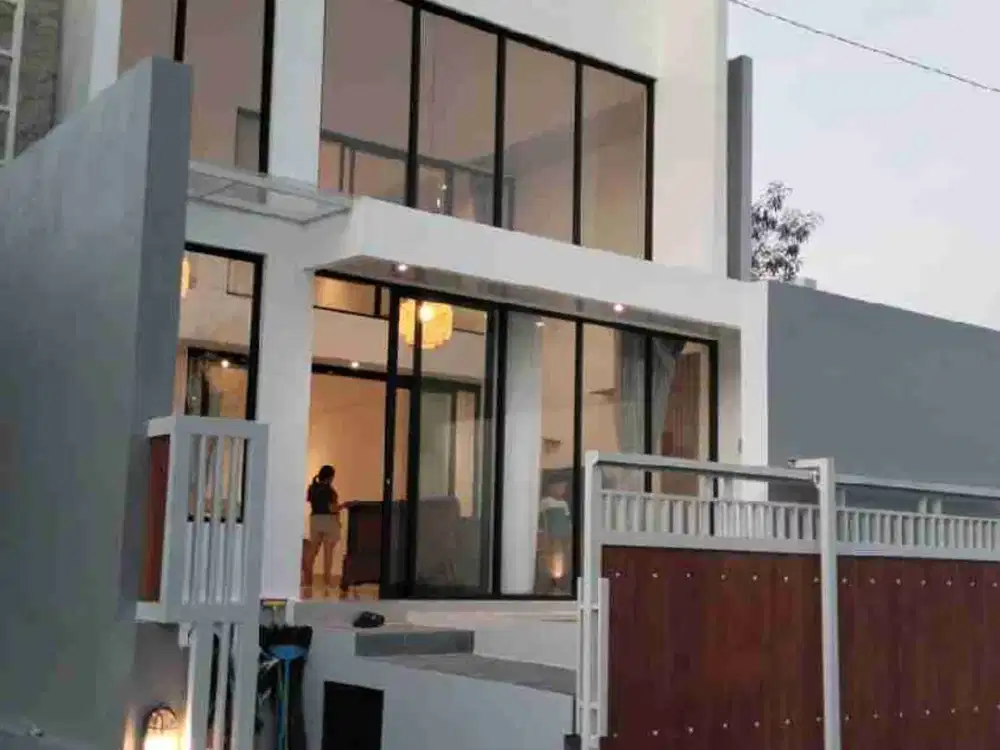 Brand New Villa NEW BRAND VILLA
Dijual/disewakan villa lantai 2 lokasi puri ayodya pandak tabanan
Dekat ke tanah lot/pantai nyanyi/kedungu/buwit/kaba kaba/cemagi/pererenan canggu