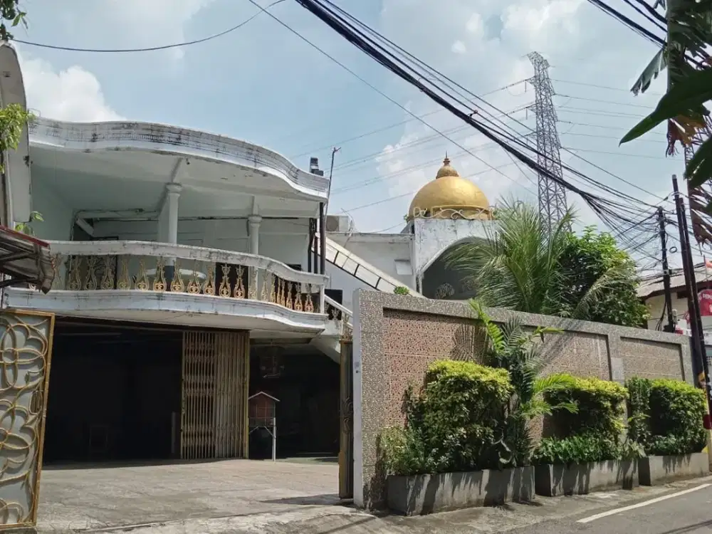 Dijual Rumah Kost 43 Kamar SHM Utan Kayu Jakarta Timur