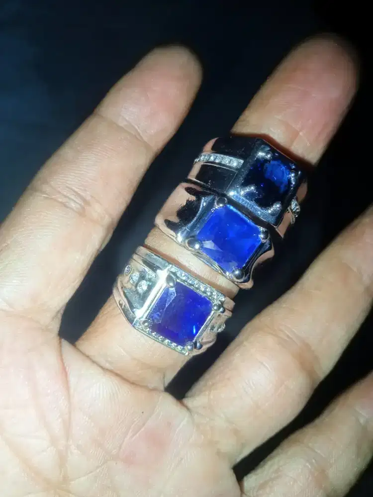 Batu king safir ada 3 pcs