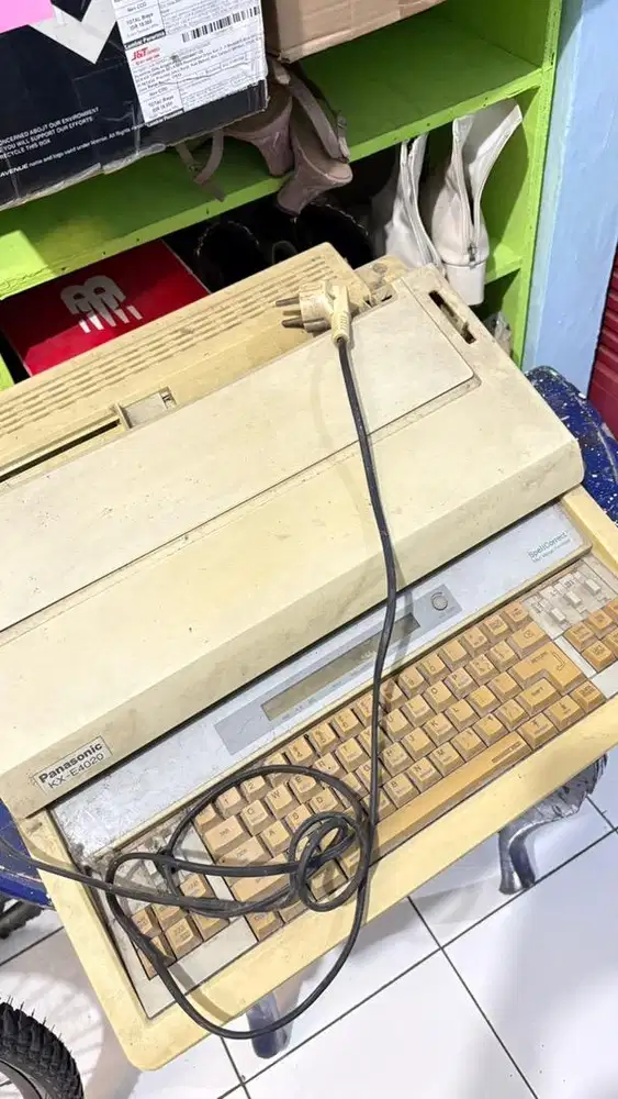 Mesin Tik Panasonic