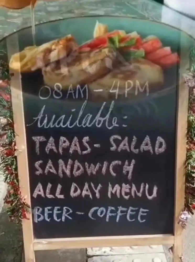 Lowongan support medsos untuk Bistro - Bali