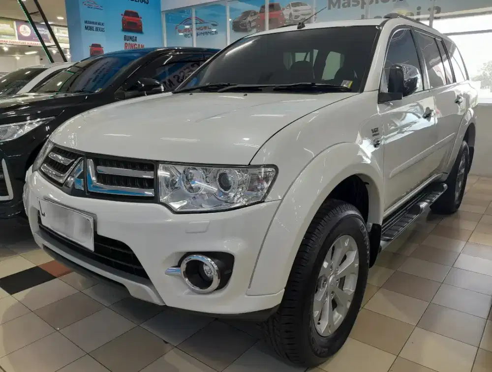 Mitsubishi Pajero Dakar 2013 Putih Automatic