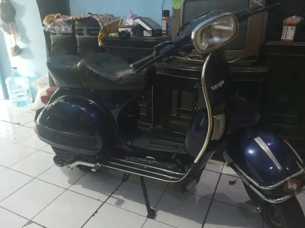 Vespa Strada th 87