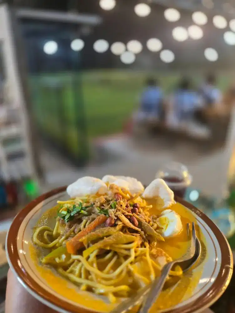 Waiter Rumah Makan Cewe/Cowo