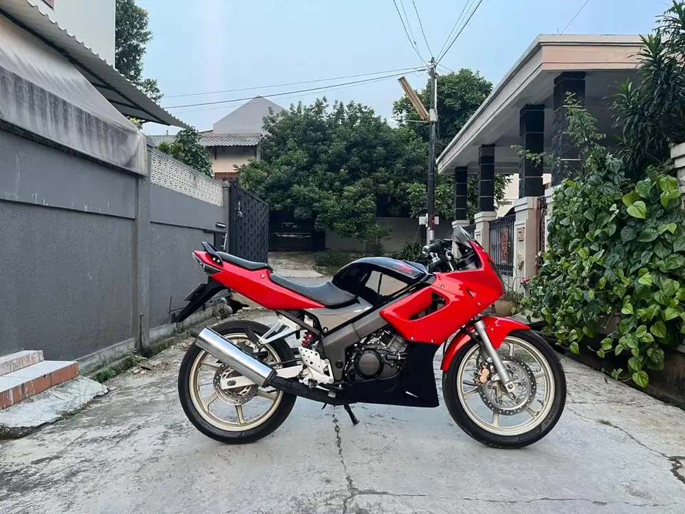 Honda cbr old thailand