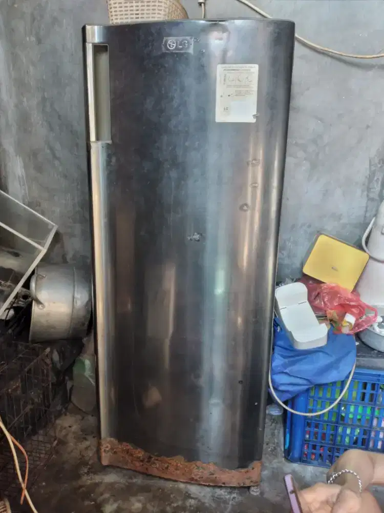 Kulkas freezer merk lg