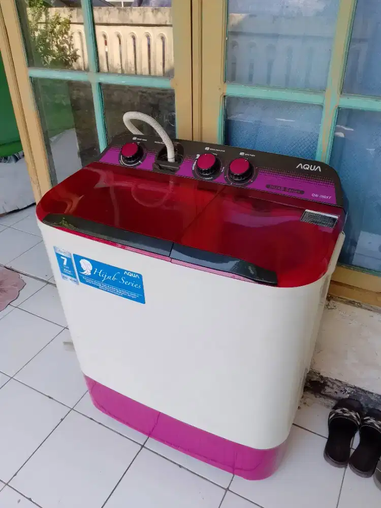 Mesin cuci spt baru  2 tbg 8kg