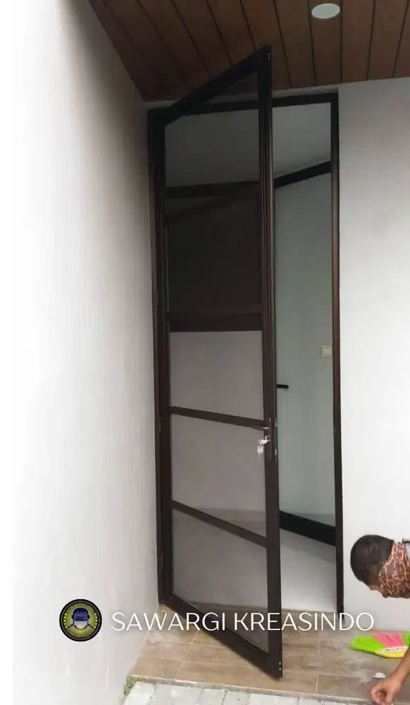 Menjual Pintu Tralis Besi Kasa Nyamuk, Model Minimalis Simple