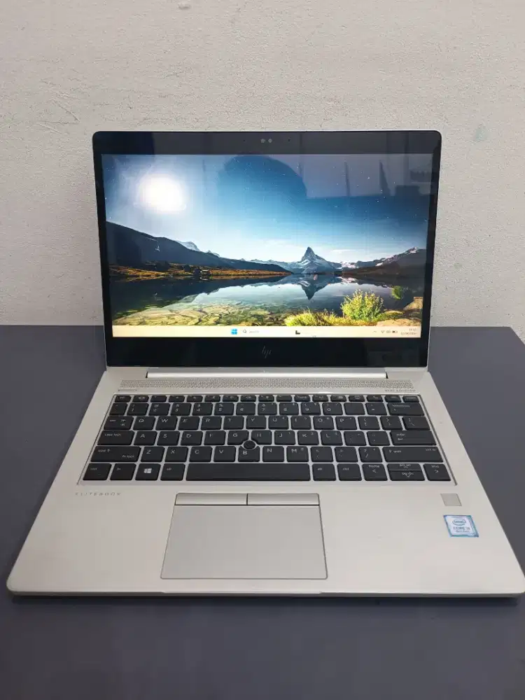 laptop HP Elitebook 830 G5