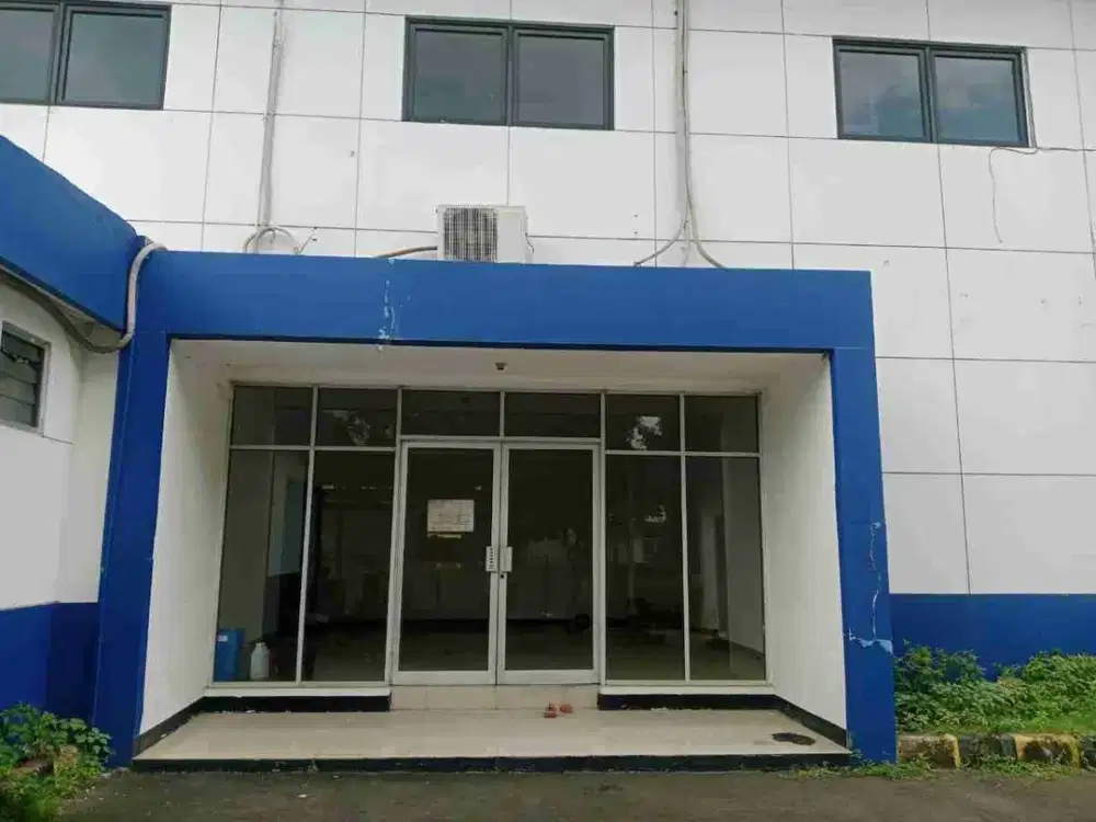 Di sewakan/di jual gudang Jababeka Cikarang