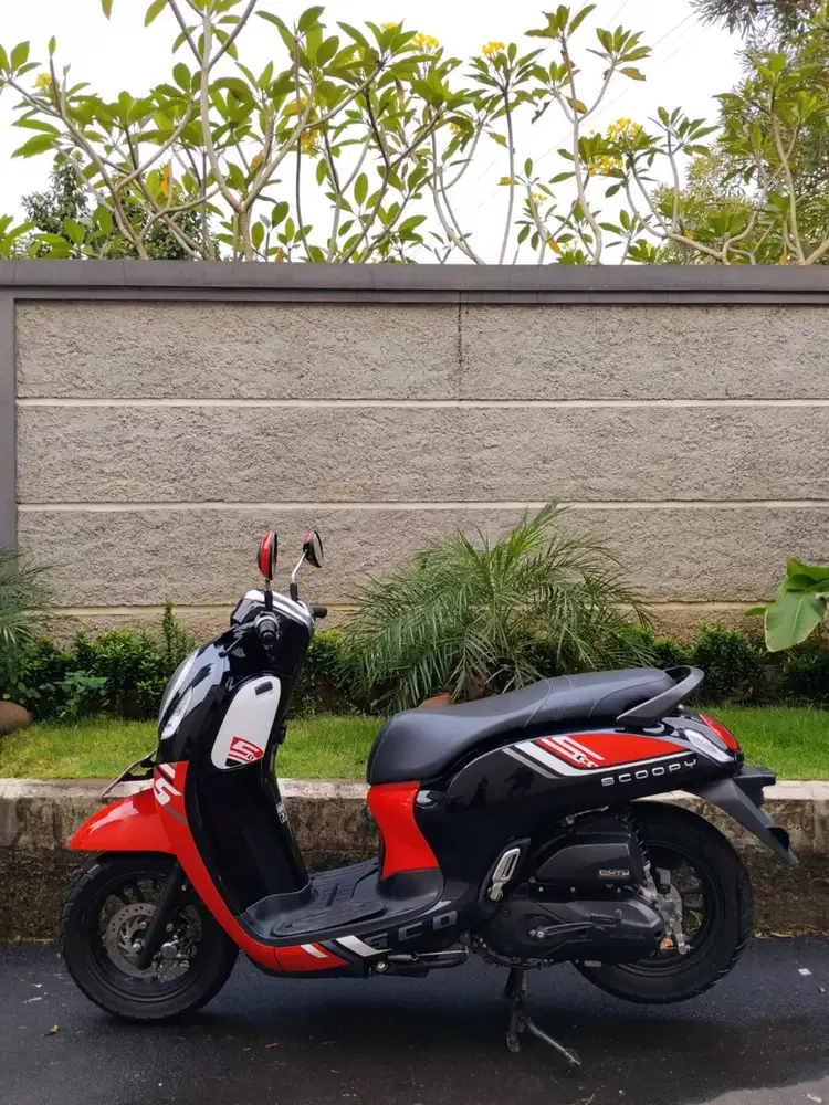 DIJUAL HONDA SCOOPY 2023 SUPER MULUS