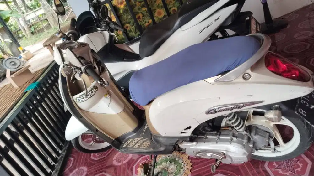 Jual motor merah