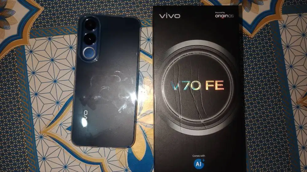 Vivo V70 FE Ram 12/256 GB