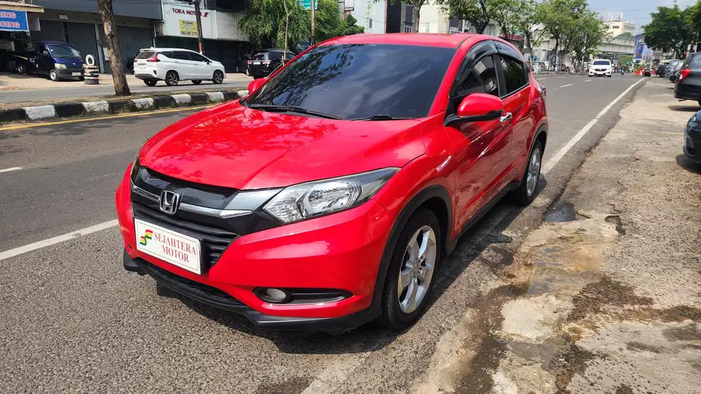 Honda HRV E 1.5 CVT 2015/2016  BG TGN1 SIAP PAKAI