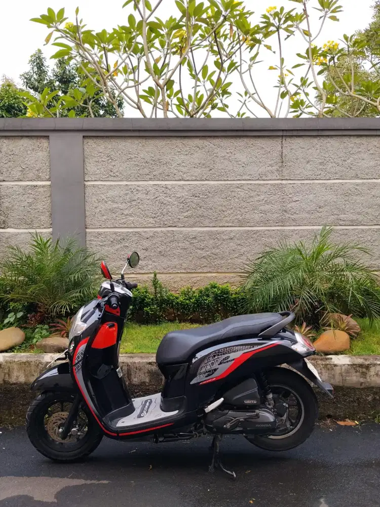 DIJUAL HONDA SCOOPY 2019 SIAP PAKAI