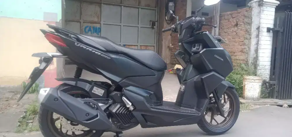 Dijual motor Vario 160 2024 second like new