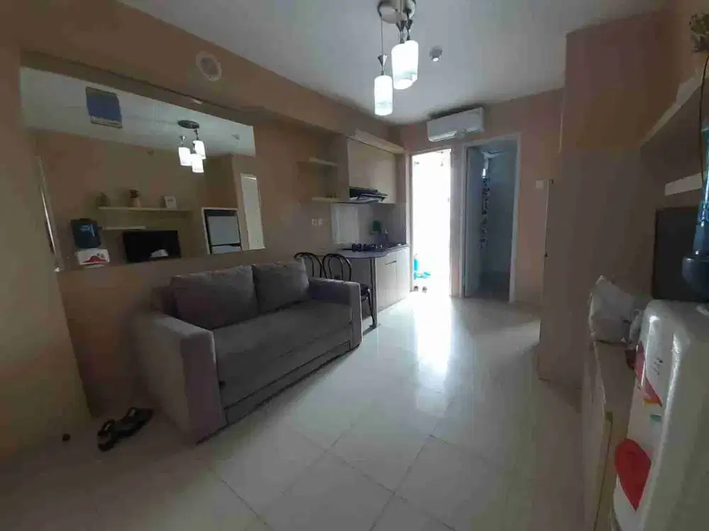 Sewa 2BR hook furnished apartemen Bassura City atas mall