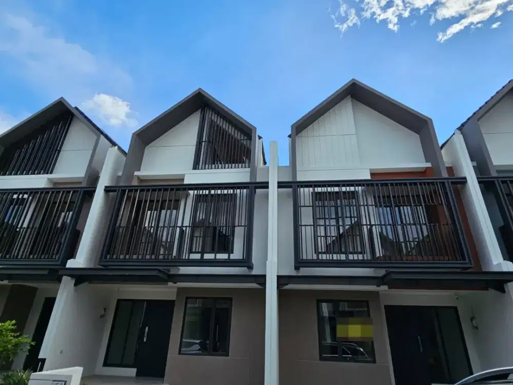 Dijual Cepat Rumah Gandeng di Cluster Leonora Symphonia Gading Serpong