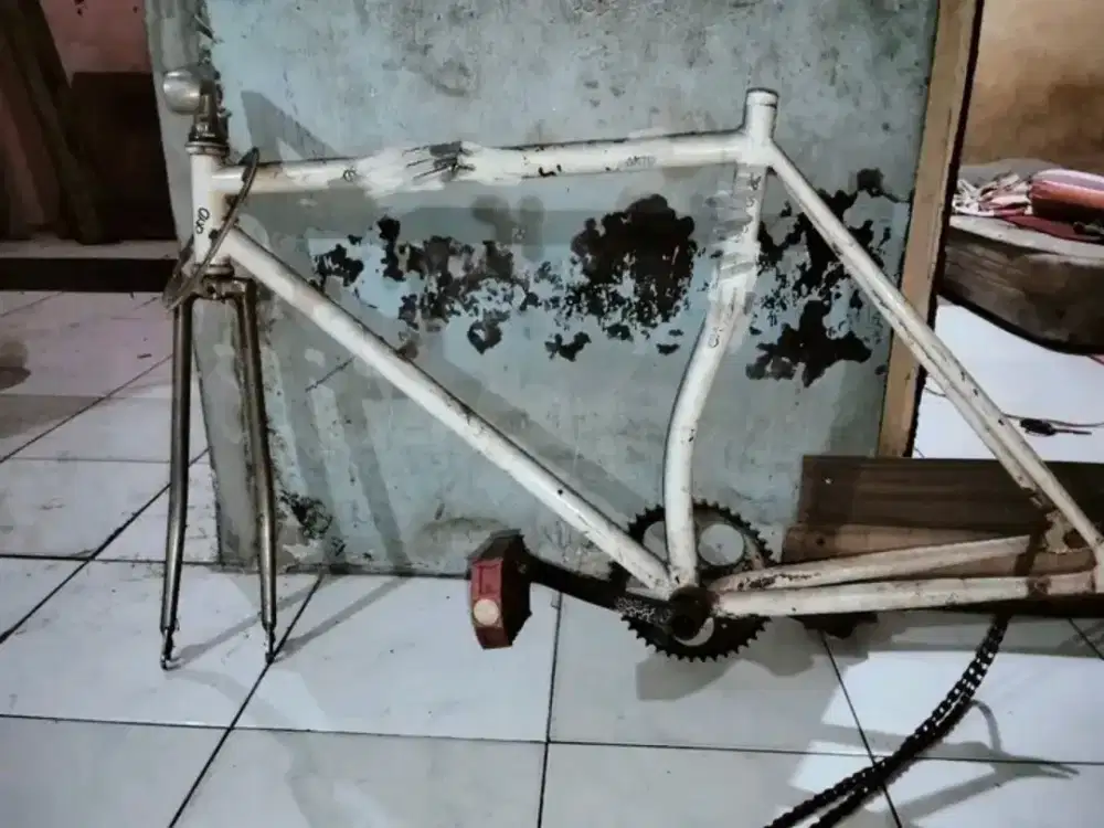 frame sepeda / batangan sepeda dan velg sepeda