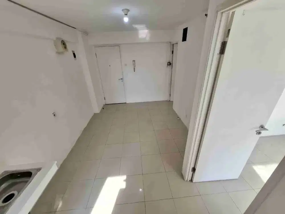 Jual 2BR Hook kosongan apartemen Bassura City tower Jasmine