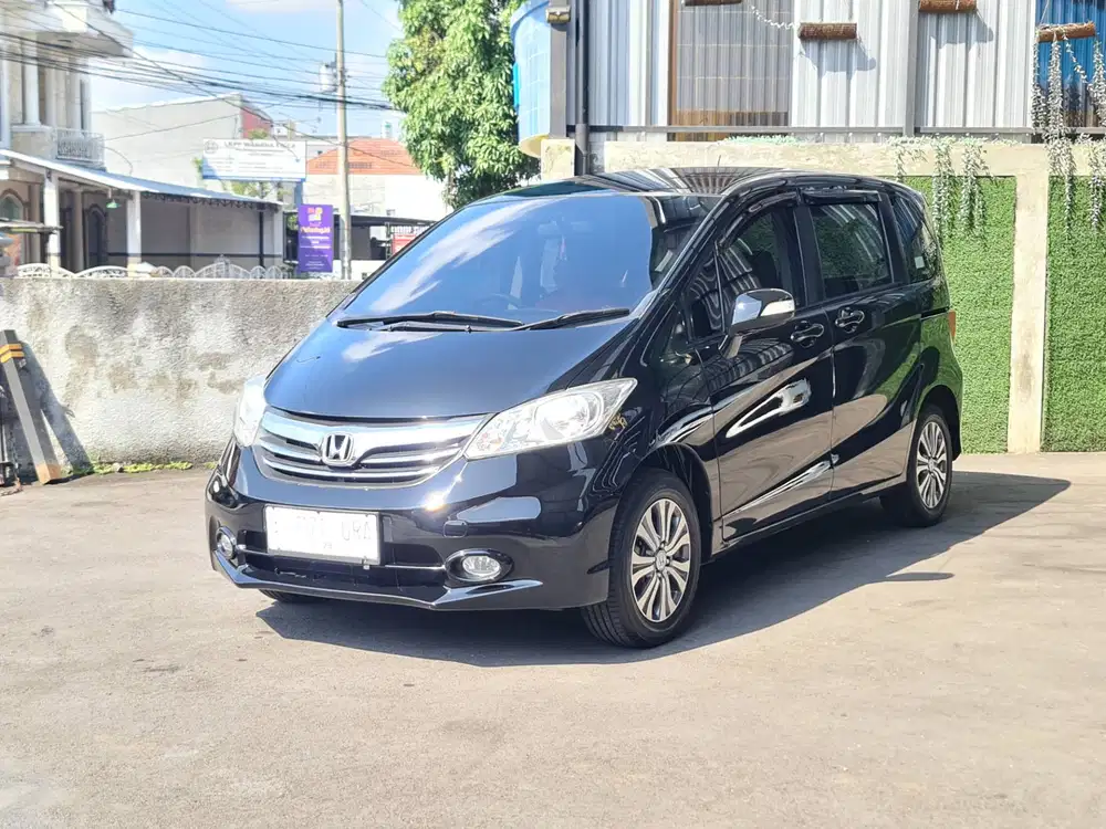 Honda Freed E PSD 2013 matic Murah