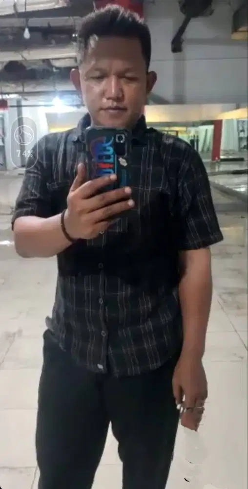 Nyari kerja kurir atau helper gudang