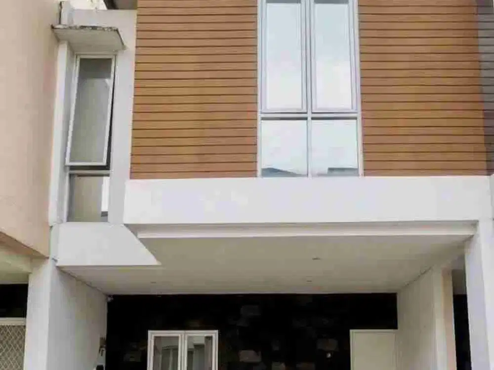 Rumah 2 Lantai Semi Furnish Rapih Di Grand Halim (Lubang Buaya) Jaktim